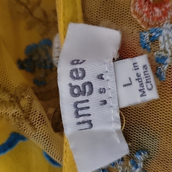 UMGEE Romantic Mustard Yellow Embroidered Peekaboo Lace Micro Jumper Dress - Picture 2 of 7